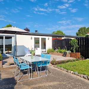 Vakantiewoning Goedgelegen MB01